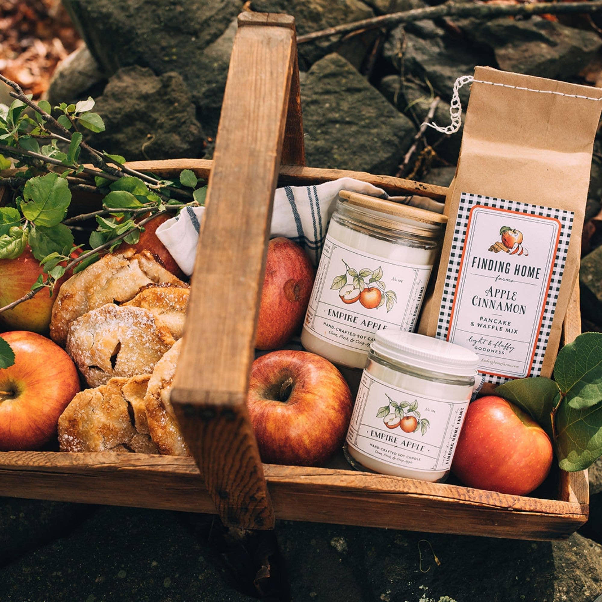 Empire Apple Soy Candle