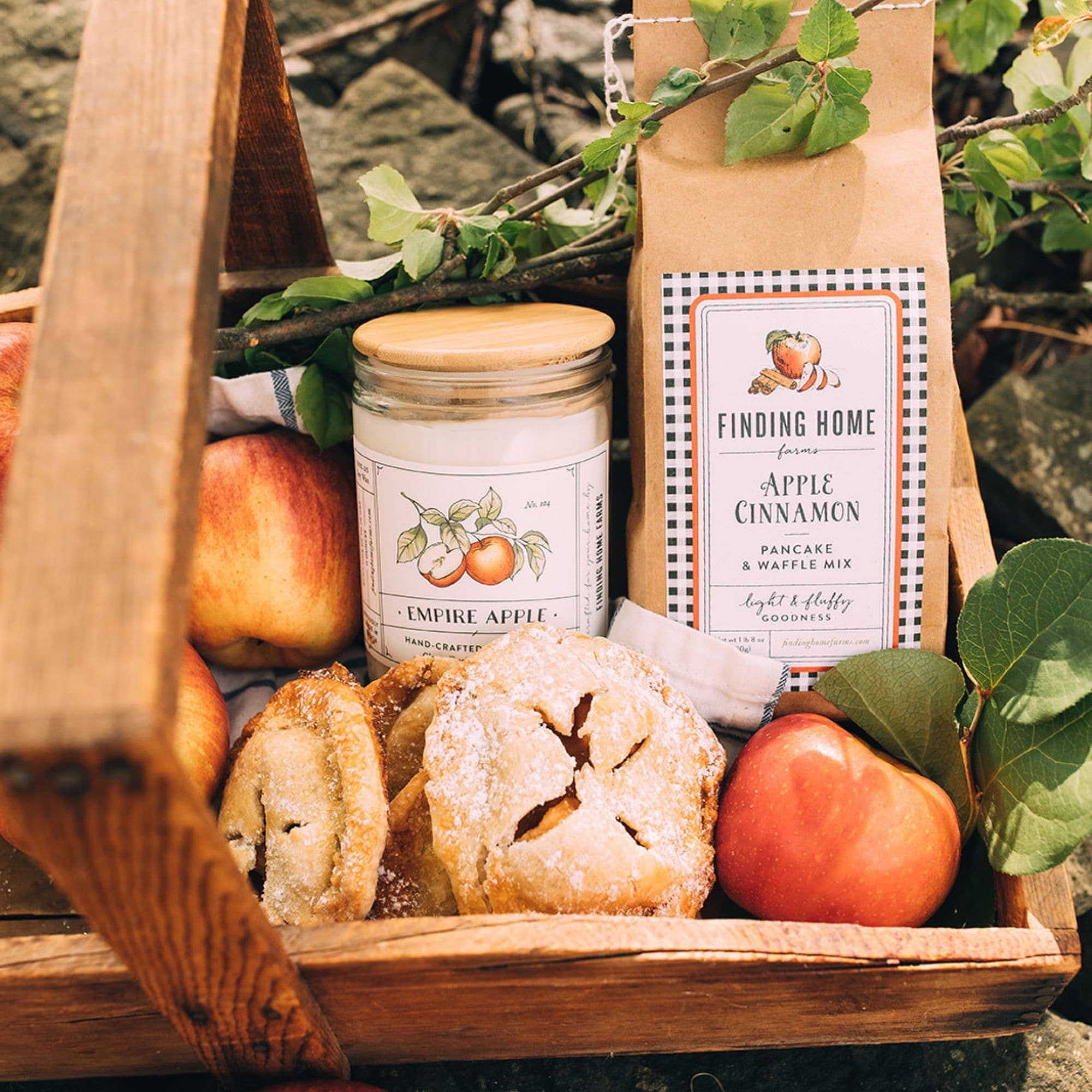 Empire Apple Soy Candle