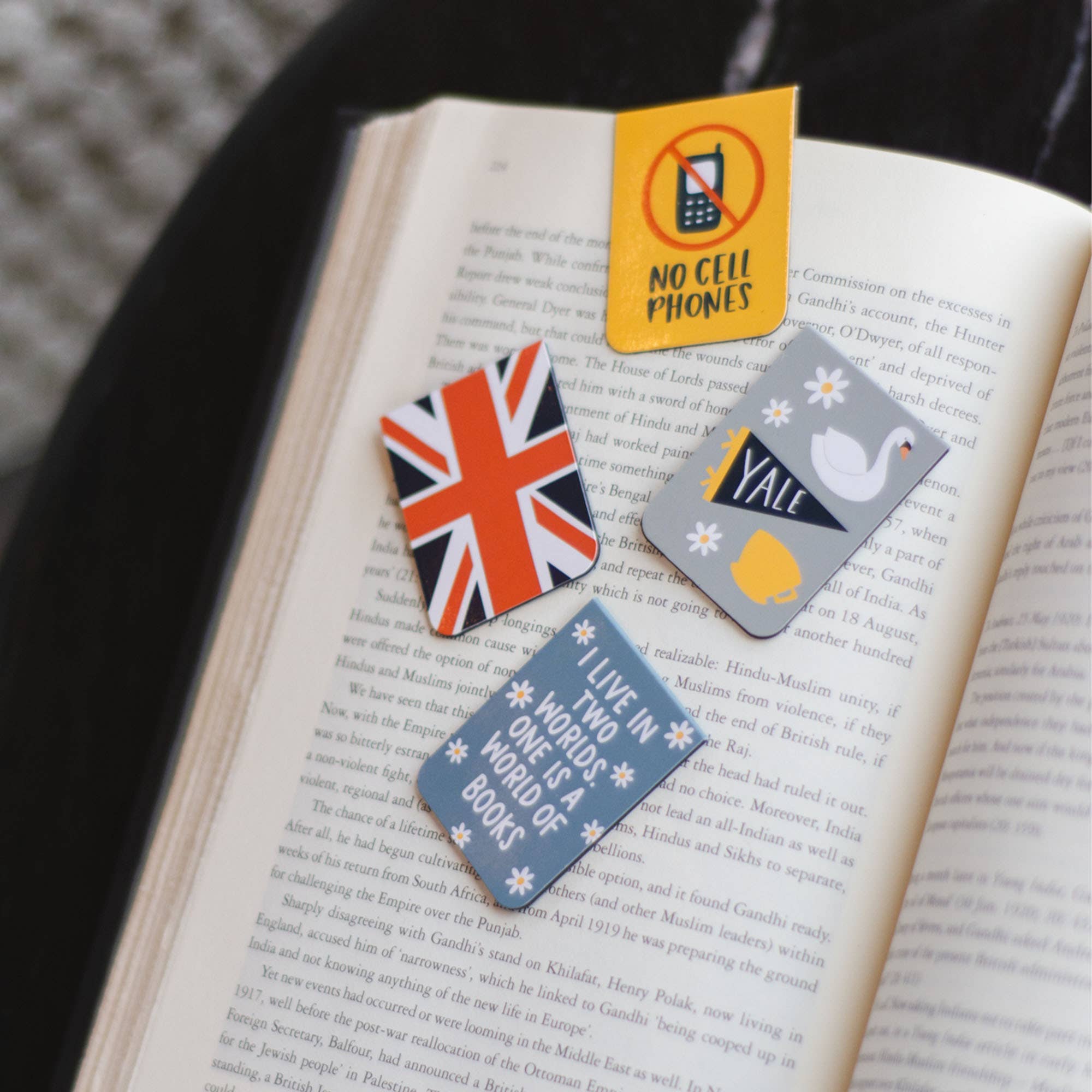 Stars Hollow Magnetic Bookmarks Set of 4