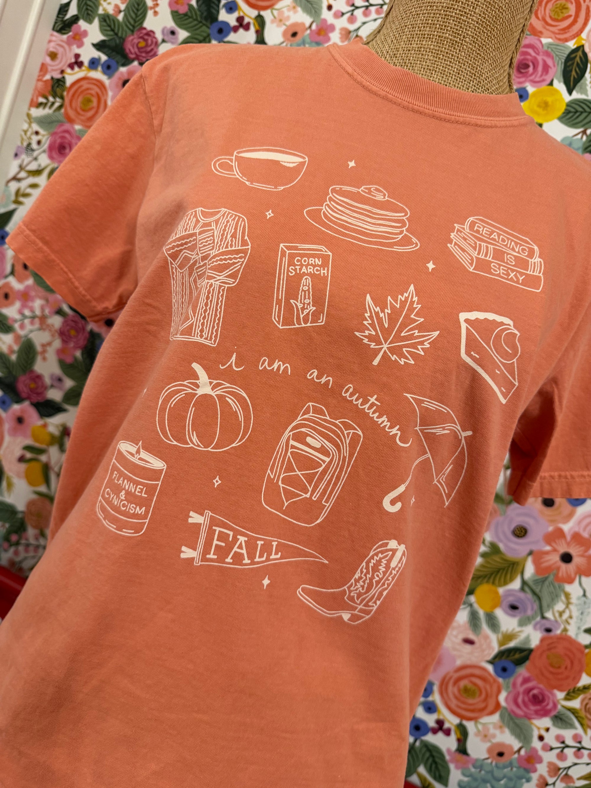 GG Inspired I Am An Autumn Tee