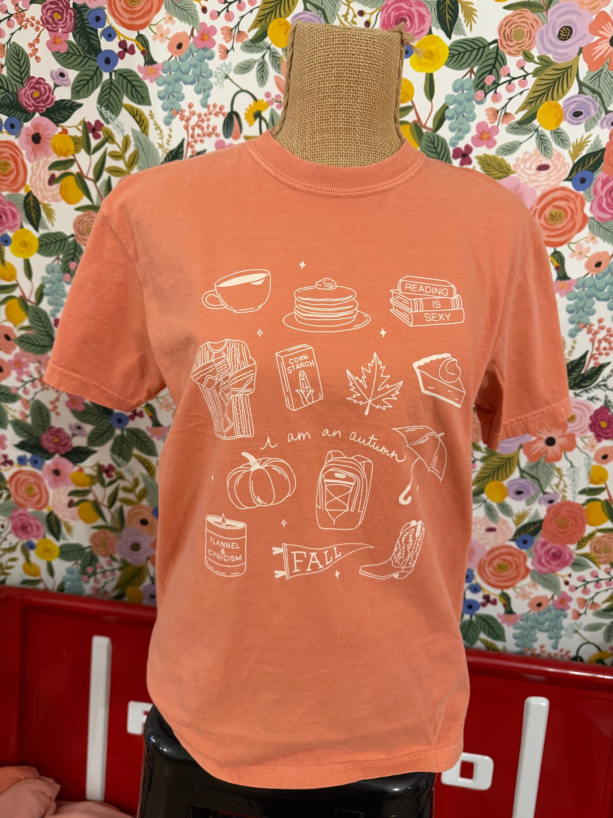 GG Inspired I Am An Autumn Tee