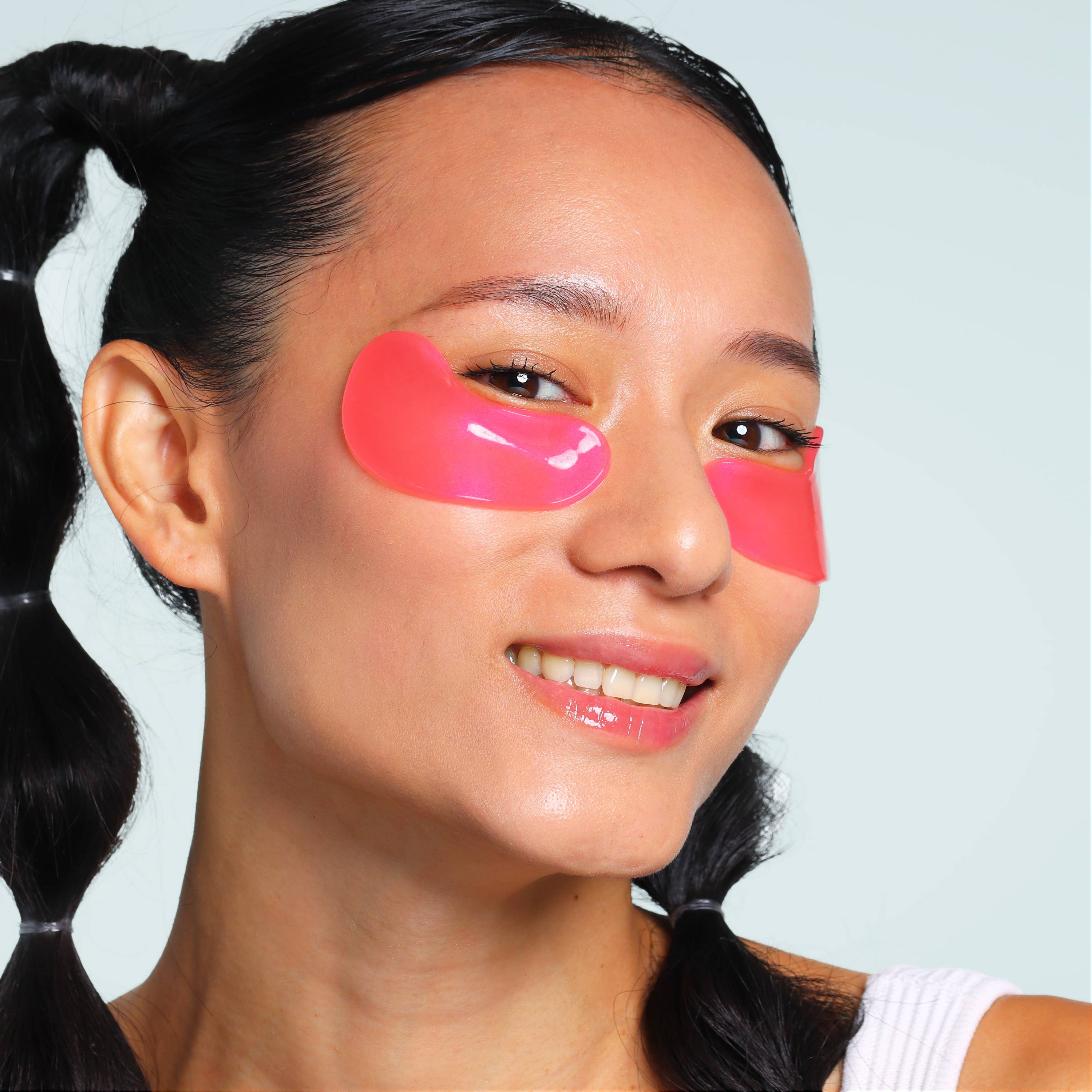 Christmas Holiday Glow All the Way Brightening Undereye Mask Set